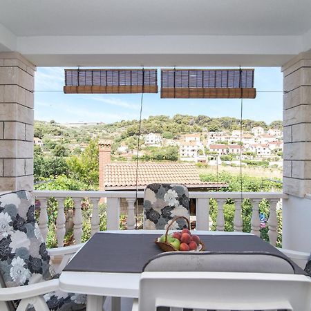 פוסטיר Apartments Mare מראה חיצוני תמונה