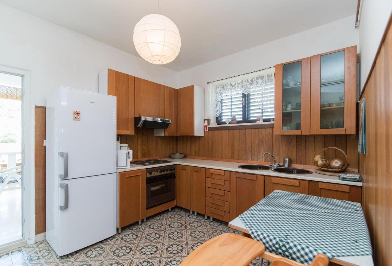 פוסטיר Apartments Mare מראה חיצוני תמונה